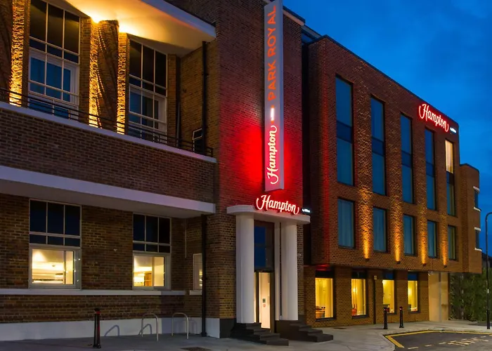 Hampton By Hilton London Park Royal Hotel